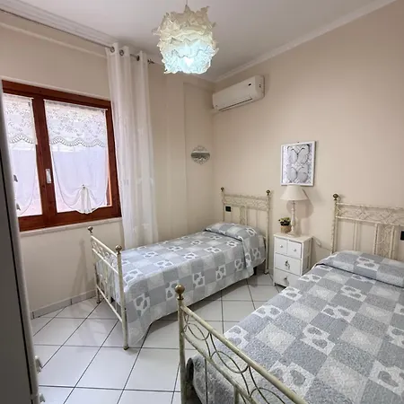 Residenza Butterfly Iun R6379 בית נופש