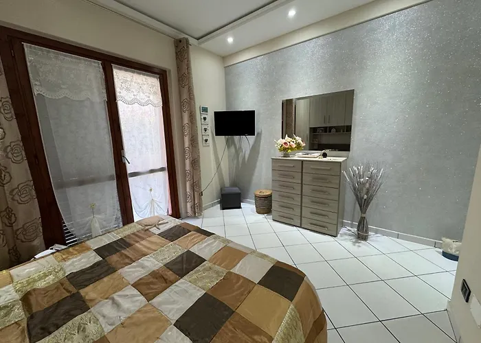 בית נופש Residenza Butterfly Iun R6379 *